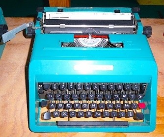 Macchine da scrivere manuali Olivetti, da tavolo e portatili Immagine 40